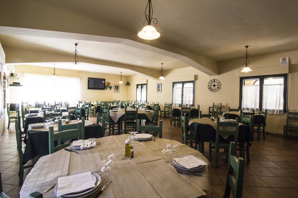 Agriturismo Sa Rocca Iglesias Ngoại thất bức ảnh